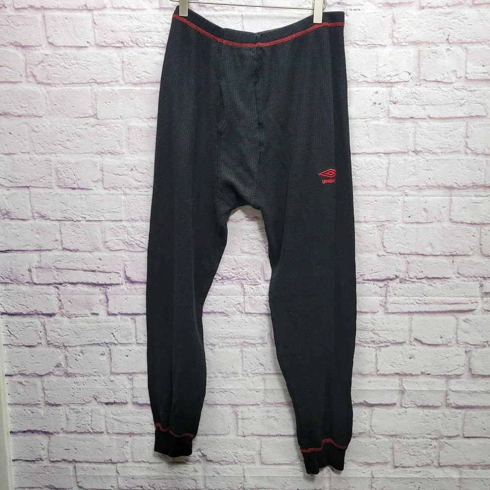 Umbro Thermal Long Underwear Pants Mens XL‎ Black Red Stitching Waffle Knit Warm